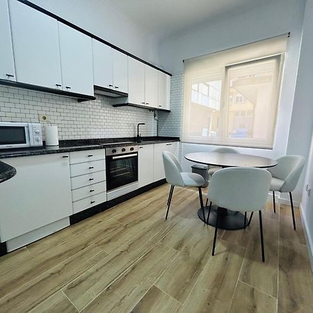 Apartamento En Camarinas Bagian luar foto